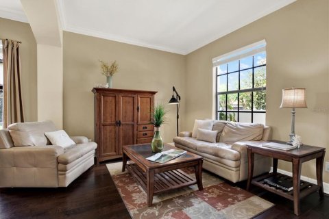 Casa en venta en Tampa, Florida, 5 dormitorios, 326.27 m2 № 1741104 - foto 11