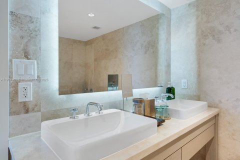 Купить кондоминиум в Майами-Бич, Флорида 3 спальни, 181.35м2, № 1956059 - фото 6