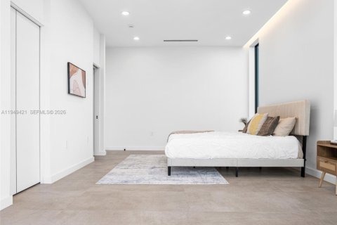 Купить таунхаус в Майами, Флорида 3 спальни, 224.45м2, № 2005507 - фото 16