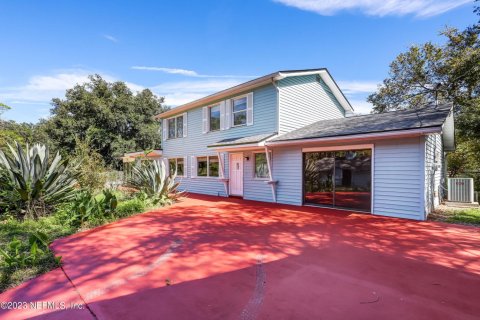 House in Saint Augustine, Florida 4 bedrooms, 274.25 sq.m. № 776341 - photo 1