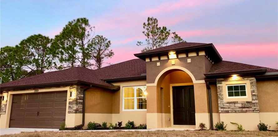 Villa ou maison à North Port, Floride 3 chambres, 180.04 m2 № 1914786