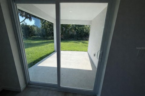 Villa ou maison à louer à North Port, Floride: 4 chambres, 167.22 m2 № 2119005 - photo 24