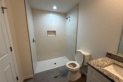 Villa ou maison à louer à North Port, Floride: 4 chambres, 167.22 m2 № 2119005 - photo 11