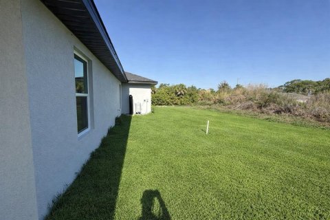Villa ou maison à louer à North Port, Floride: 4 chambres, 167.22 m2 № 2119005 - photo 26