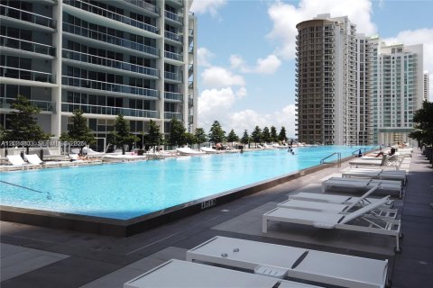 Condo in Miami, Florida, 1 bedroom № 2252717 - photo 16
