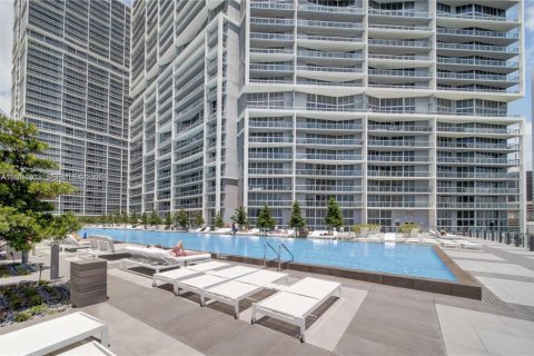 Condo in Miami, Florida, 1 bedroom № 2252717 - photo 15