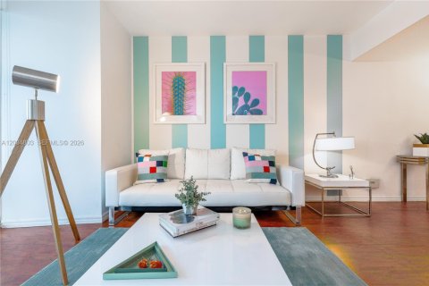 Condo in Miami, Florida, 1 bedroom № 2252717 - photo 20