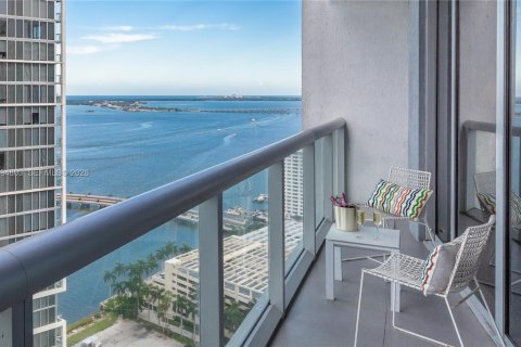 Condo in Miami, Florida, 1 bedroom № 2252717 - photo 19