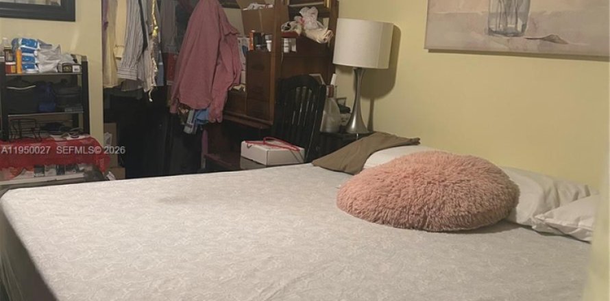 Condo à Pembroke Pines, Floride, 2 chambres  № 2005634