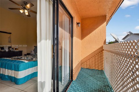 Купить таунхаус в Хайалиа, Флорида 2 спальни, 83.24м2, № 2005666 - фото 21
