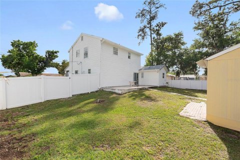 House in Sarasota, Florida 4 bedrooms, 149.39 sq.m. № 2094152 - photo 6