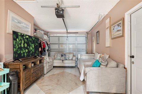 House in Sarasota, Florida 4 bedrooms, 149.39 sq.m. № 2094152 - photo 25