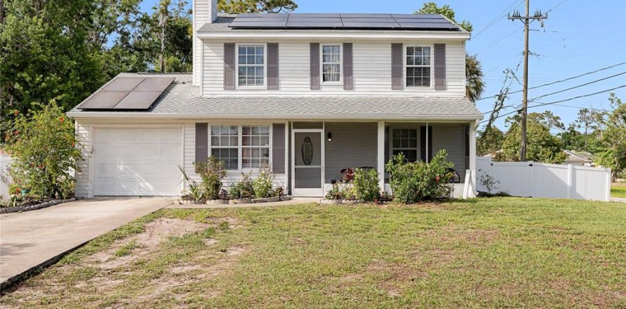 House in Sarasota, Florida 4 bedrooms, 149.39 sq.m. № 2094152
