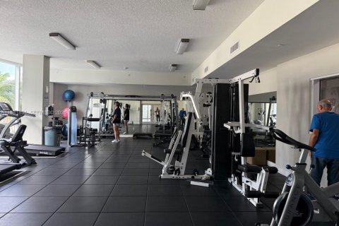 Copropriété à louer à Miami, Floride: 3 chambres, 122.63 m2 № 2043024 - photo 5