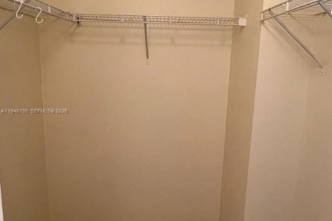 Condominio en venta en West Palm Beach, Florida, 2 dormitorios, 98.48 m2 № 1999710 - foto 11