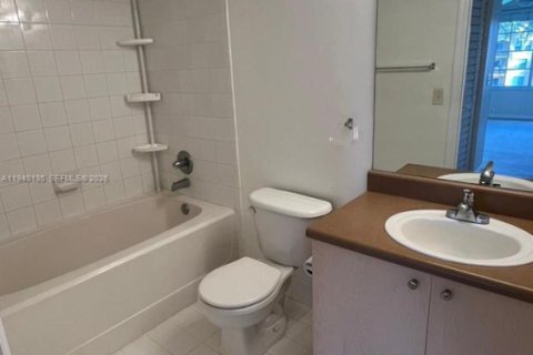 Condominio en venta en West Palm Beach, Florida, 2 dormitorios, 98.48 m2 № 1999710 - foto 12