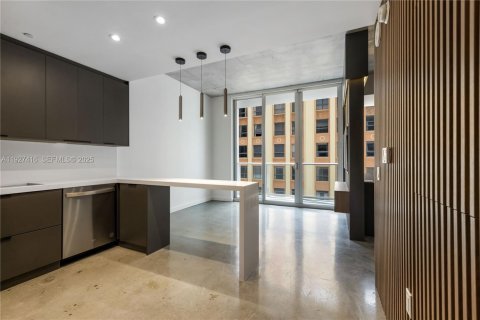 Copropriété à louer à Miami, Floride: 1 chambre, 48.87 m2 № 1987511 - photo 8