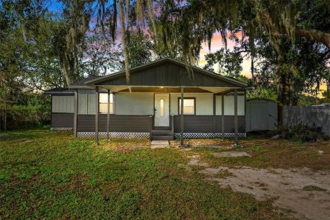 House in Auburndale, Florida 3 bedrooms, 85.47 sq.m. № 2099396