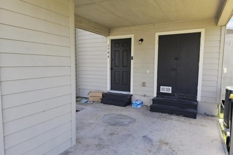 Propiedad comercial en venta en Lakeland, Florida, 4 dormitorios, 241.82 m2 № 2201813 - foto 2