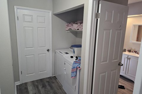 Propiedad comercial en venta en Lakeland, Florida, 4 dormitorios, 241.82 m2 № 2201813 - foto 12