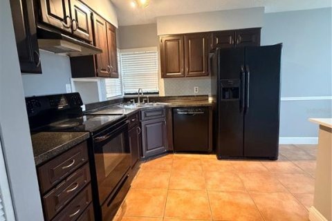 House in Orlando, Florida 3 bedrooms, 131.74 sq.m. № 2393686 - photo 3