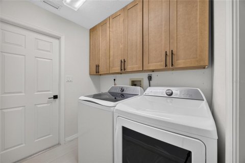 Villa ou maison à vendre à Port Charlotte, Floride: 3 chambres, 181.35 m2 № 2401007 - photo 29