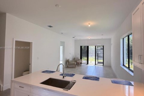 Casa en alquiler en Ave Maria, Florida, 4 dormitorios, 209.96 m2 № 2054591 - foto 18