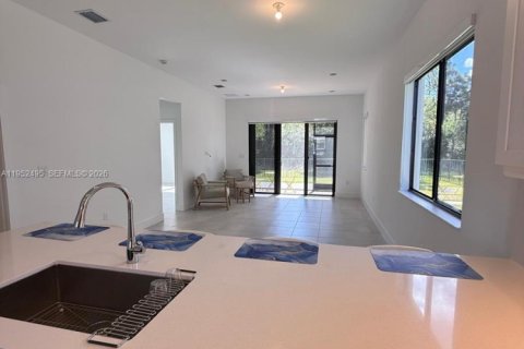 Casa en alquiler en Ave Maria, Florida, 4 dormitorios, 209.96 m2 № 2054591 - foto 17