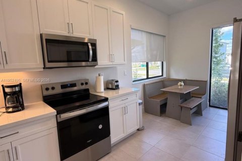 Casa en alquiler en Ave Maria, Florida, 4 dormitorios, 209.96 m2 № 2054591 - foto 11