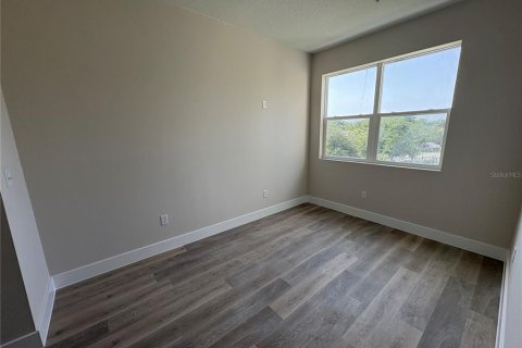 Condo in Orlando, Florida, 2 bedrooms  № 2219403 - photo 11