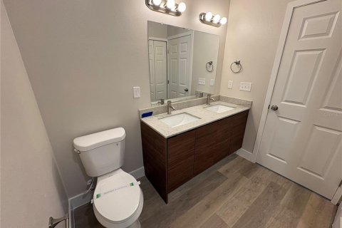 Condo in Orlando, Florida, 2 bedrooms  № 2219403 - photo 20