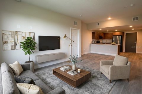 Condo in Orlando, Florida, 2 bedrooms  № 2219403 - photo 9