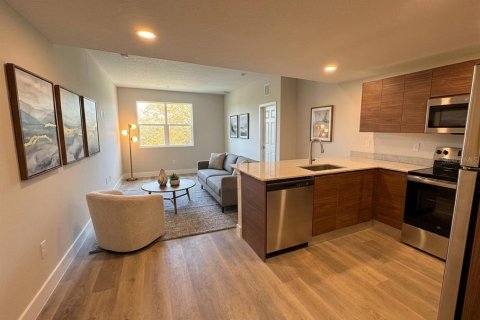 Condo in Orlando, Florida, 2 bedrooms  № 2219403 - photo 4
