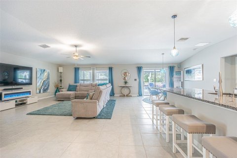 House in Riverview, Florida 4 bedrooms, 237.55 sq.m. № 1810876 - photo 25