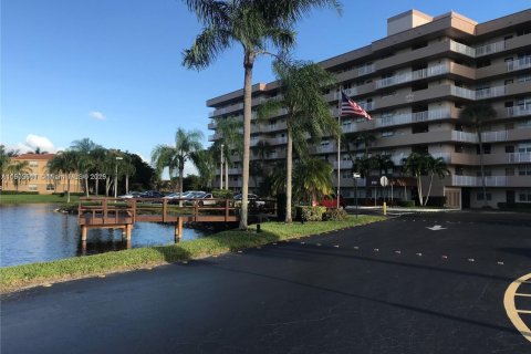 Condo à Plantation, Floride, 2 chambres  № 2012209