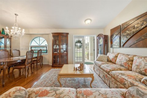 Villa ou maison à vendre à LaBelle, Floride: 3 chambres, 251.95 m2 № 2004356 - photo 5