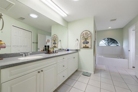 Villa ou maison à vendre à LaBelle, Floride: 3 chambres, 251.95 m2 № 2004356 - photo 16