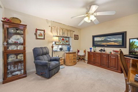 Villa ou maison à vendre à LaBelle, Floride: 3 chambres, 251.95 m2 № 2004356 - photo 12