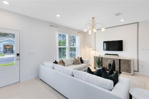 Townhouse in Orlando, Florida 3 bedrooms, 156.35 sq.m. № 2101585 - photo 16