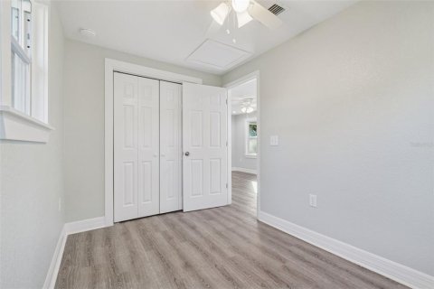 Casa en venta en Lakeland, Florida, 2 dormitorios, 84.08 m2 № 2148201 - foto 12
