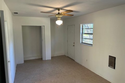 Villa ou maison à vendre à Tampa, Floride: 4 chambres, 126.72 m2 № 2116534 - photo 3