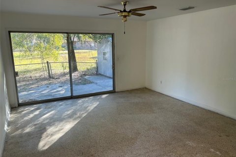 Villa ou maison à vendre à Tampa, Floride: 4 chambres, 126.72 m2 № 2116534 - photo 4