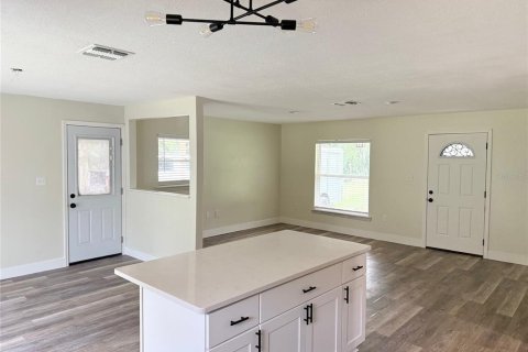 House in Sanford, Florida 3 bedrooms, 128.67 sq.m. № 1886953 - photo 7
