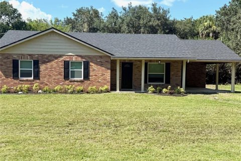 House in Sanford, Florida 3 bedrooms, 128.67 sq.m. № 1886953 - photo 1
