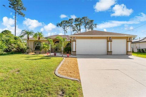 Villa ou maison à vendre à North Port, Floride: 3 chambres, 185.53 m2 № 2416690 - photo 2