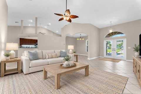 Villa ou maison à vendre à North Port, Floride: 3 chambres, 185.53 m2 № 2416690 - photo 12