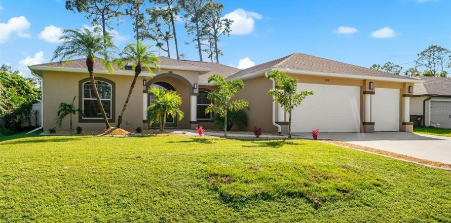 Villa ou maison à North Port, Floride 3 chambres, 185.53 m2 № 2416690