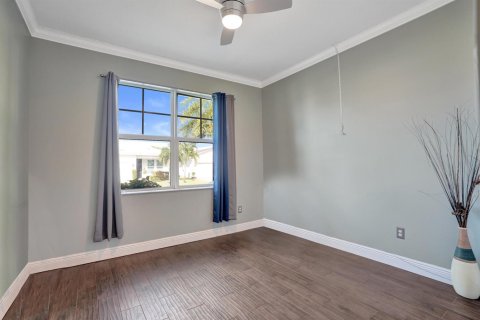 Villa ou maison à vendre à Deerfield Beach, Floride: 4 chambres, 202.43 m2 № 2246749 - photo 14