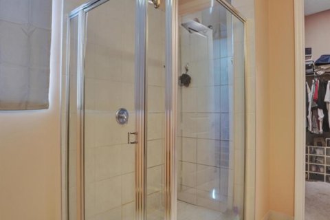 Villa ou maison à vendre à Deerfield Beach, Floride: 4 chambres, 202.43 m2 № 2246749 - photo 9