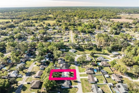 House in Belleview, Florida 3 bedrooms, 131.55 sq.m. № 2119246 - photo 3